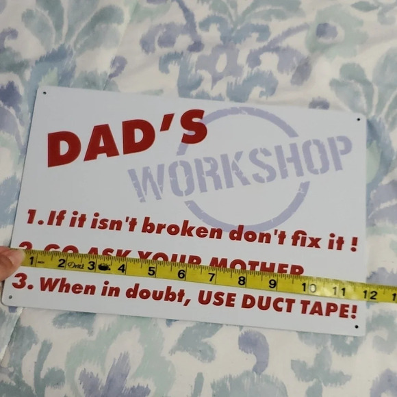 🔥 Dad's Workshop Metal Tin Sign Wall Mounted Garage Man Cave - Picture 4 of 4